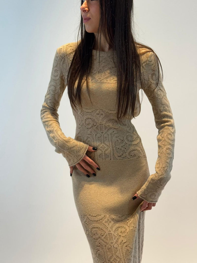 Abito lungo con oblò